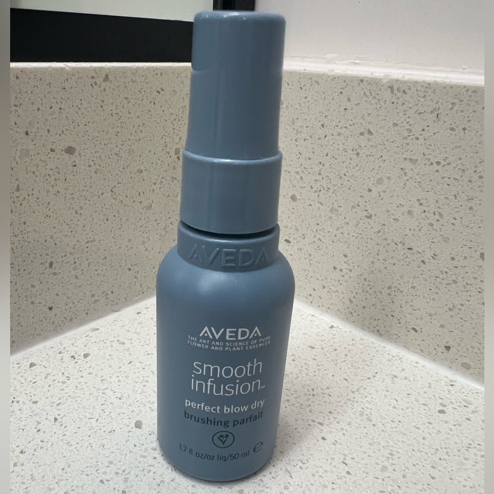 SMOOTH INFUSION PERFECT BLOW DRY